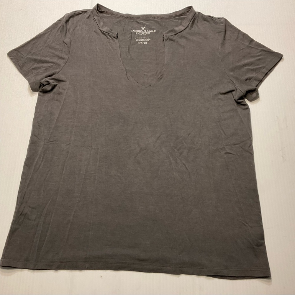 American Eagle Outfitter Gray V Neck Top Soft Women Sz S